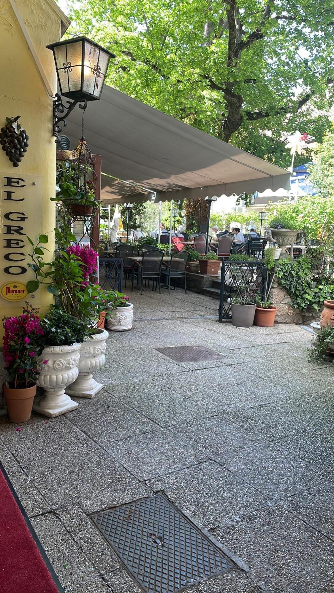 Terrasse Wohnungen Mit Parking In Zentrum Baden Exterior photo
